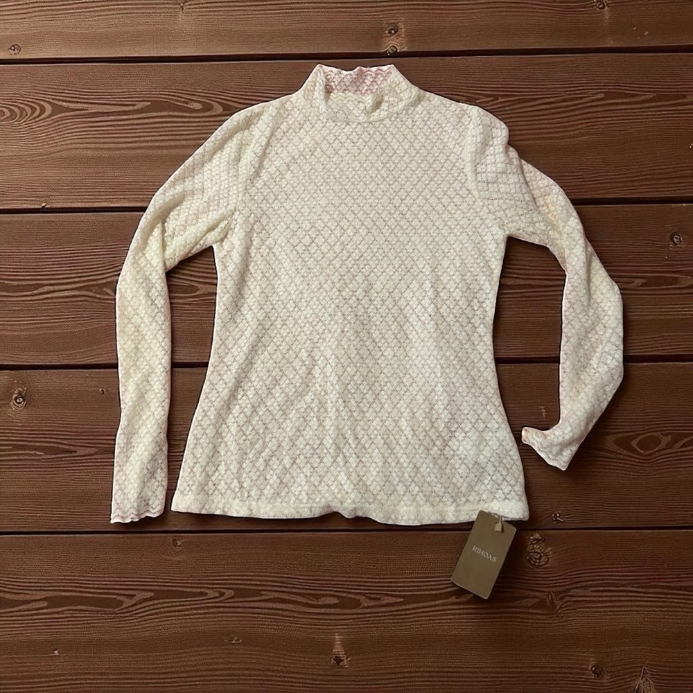 RIHOAS Ivory Textured Long Sleeve Top